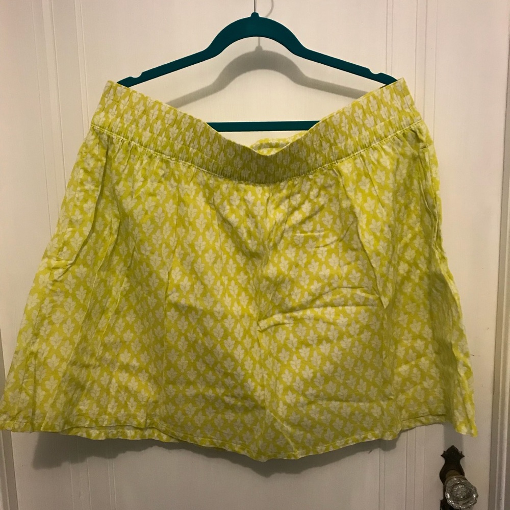 Old navy skirt